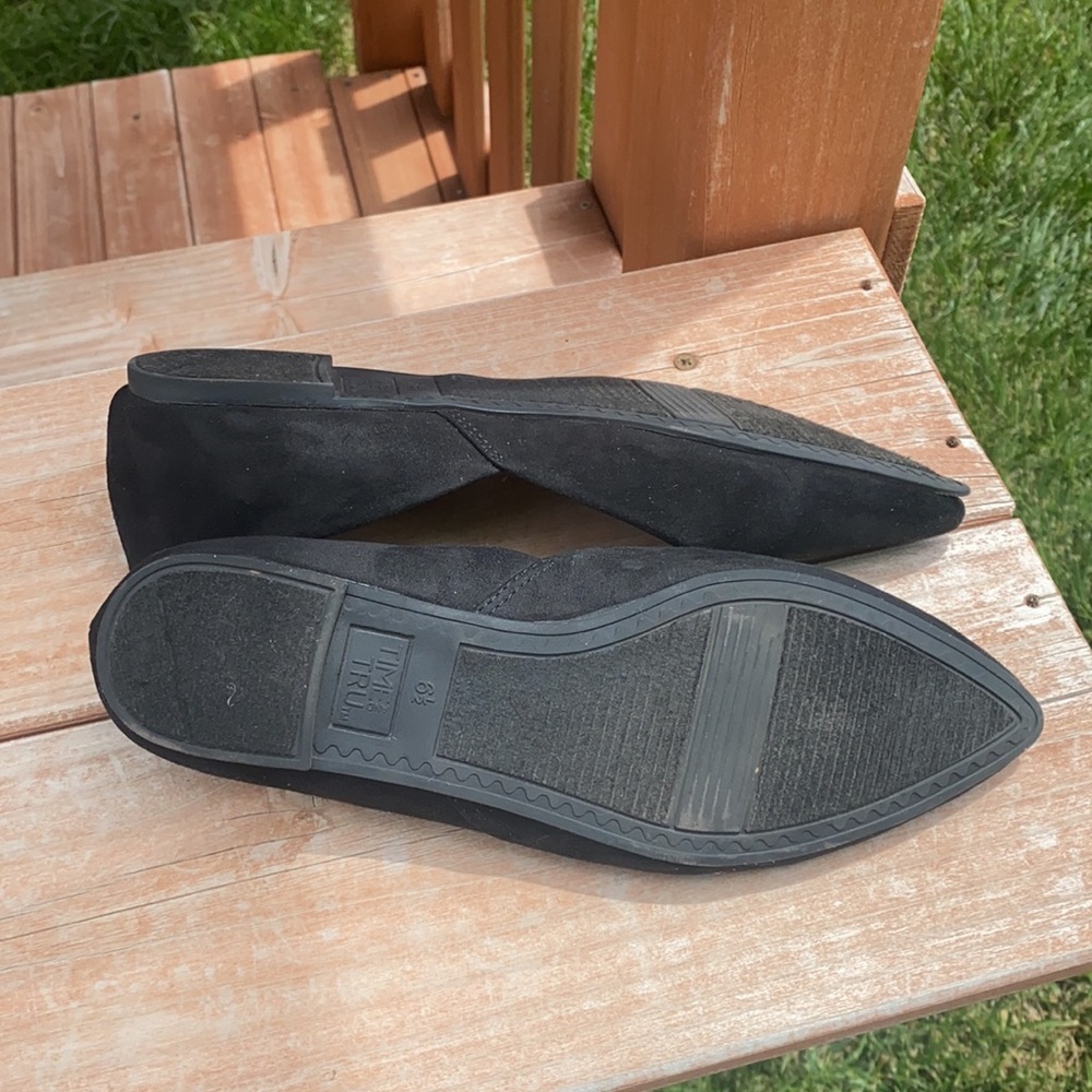 Flats - Picture 6 of 6